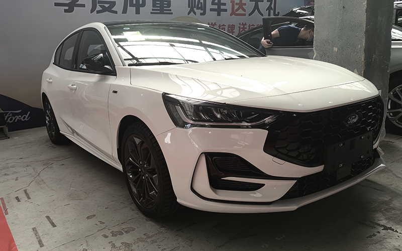福克斯外观图片1